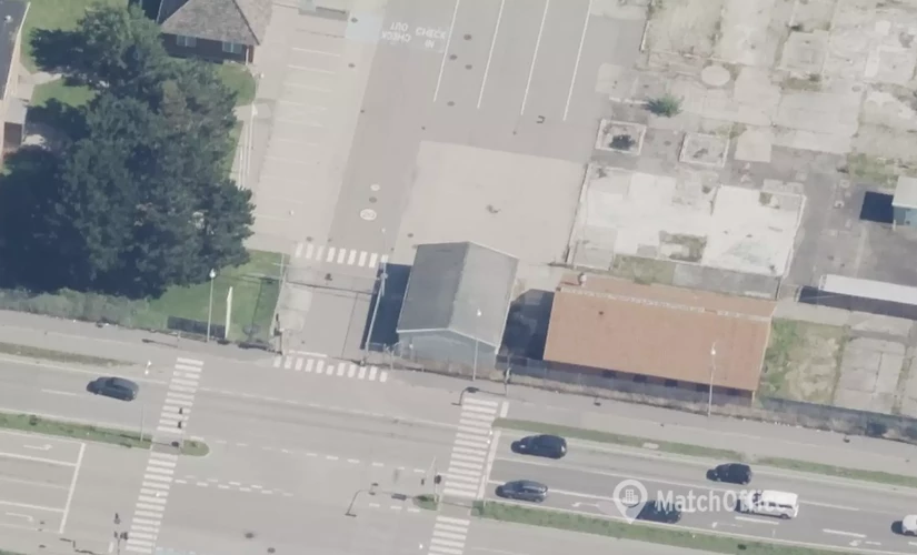 Lager til leje på Københavnsvej 112, 4600 Køge - 1584 m² | Foto 0 - Lokalebasen.dk