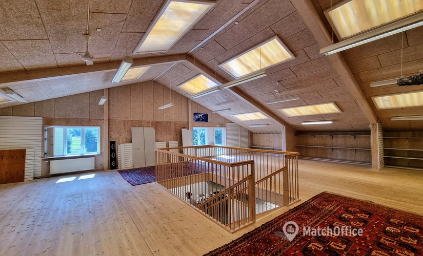 Butik til leje på Romlundvej 56, 8831 Løgstrup - 700 m² | Foto 1 - Lokalebasen