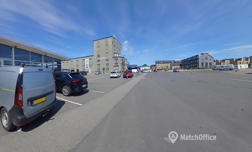 Parking Roersvej 33 5000 Odense C