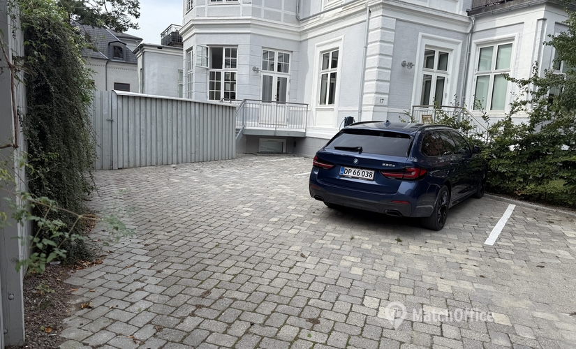Parking Hauchsvej 17 1825 Frederiksberg C