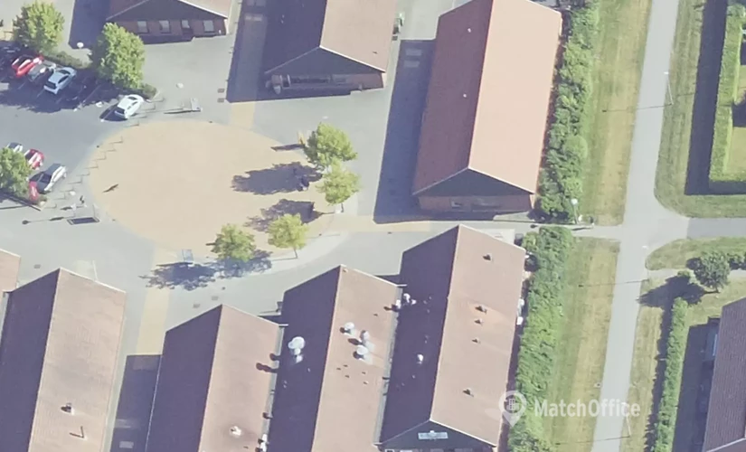 100 m² Shop for rent in Vejle, Vindinggård Center 15A (7100) - 1 | MatchOffice