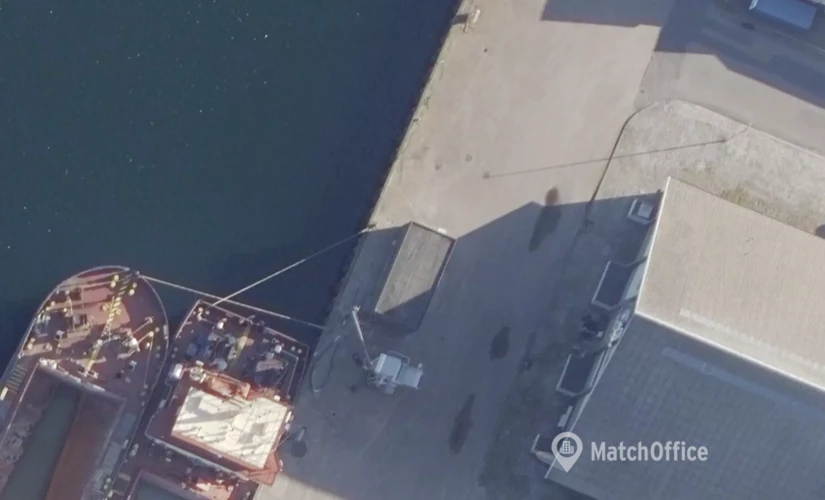 Lager / produktion Djurslandskajen 2A 8500 Grenaa