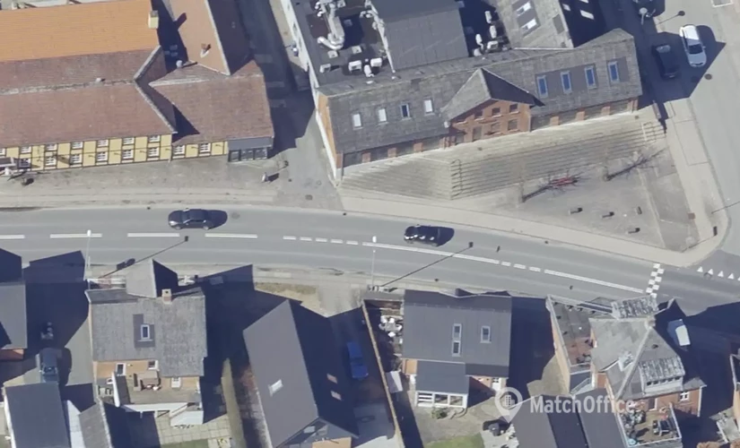 Butik til leje på Byvej 1E, 8543 Hornslet - 102 m² | Foto 0 - Lokalebasen.dk