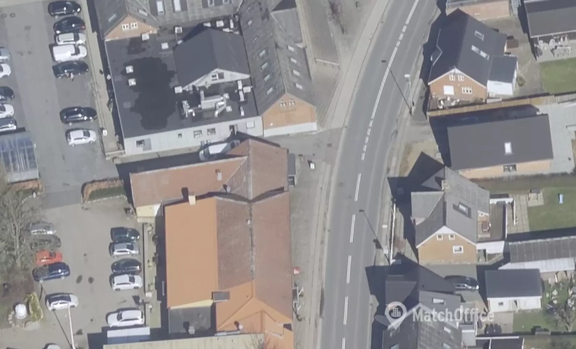 Butik til leje på Byvej 1E, 8543 Hornslet - 102 m² | Foto 0 - Lokalebasen.dk