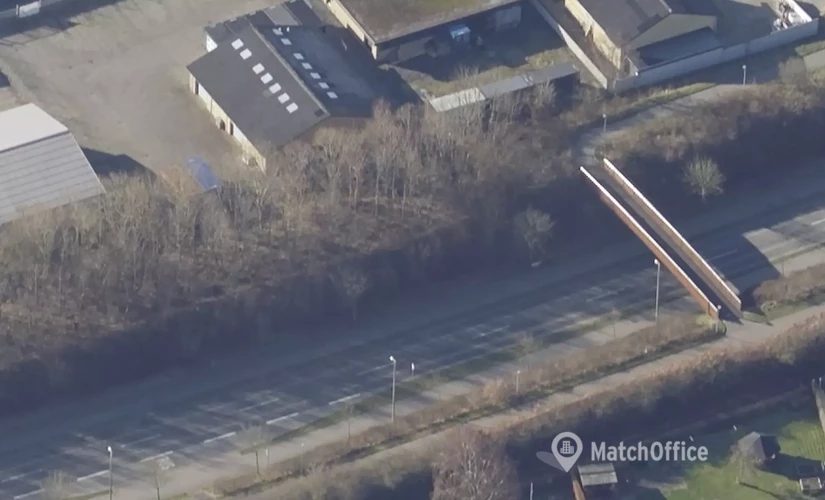 Lager / produktion Hvedevej 36 8920 Randers NV