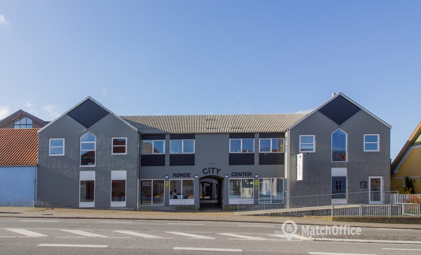 Kontor til leje på Hovedgaden 61, 8410 Rønde - 329 m² | Foto 0 - Lokalebasen