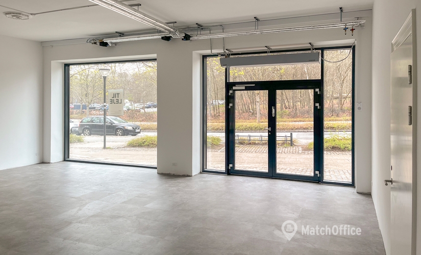 211 m² Shop for rent in Holte, Holte Stationsvej 20 (2840) - 1 | MatchOffice.com