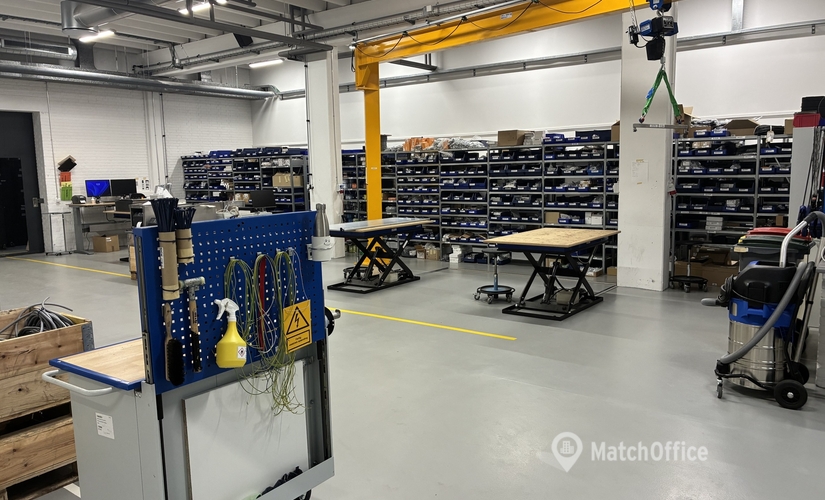 4120 m² Warehouse rental in Aalborg Ost, Mineralvej 2A (9220) - 1 | MatchOffice.com