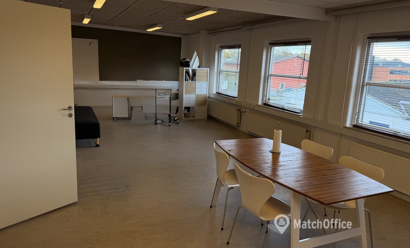 Kontor til leje på Rugvænget 19B, 2630 Taastrup - 52 m² | Foto 1 - Lokalebasen