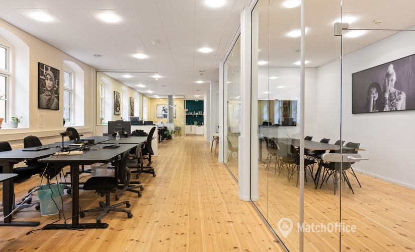 Office Dronningensgade 66 1420 Copenhagen City Center