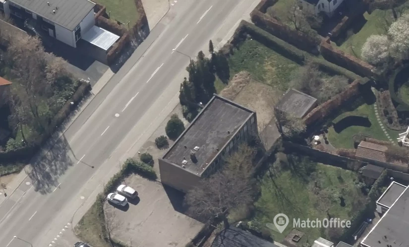 240 m² Shop for rent in Risskov, Nordre Strandvej 7 (8240) - 1 | MatchOffice.com