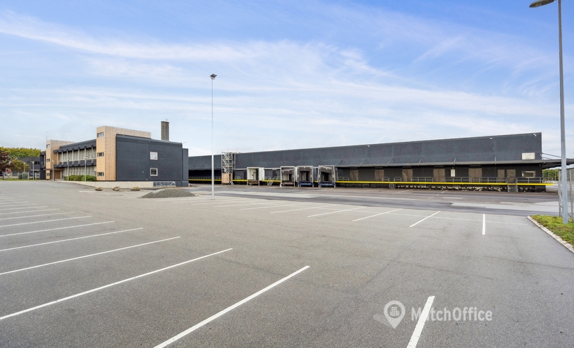 30248 m² Warehouse storage for rent in Karlslunde, Rørgangen 1 (2690) - 1 | MatchOffice