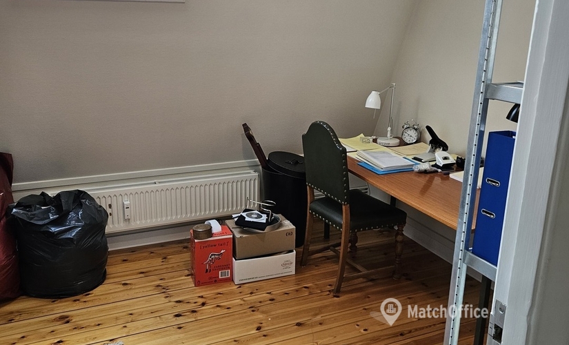 Office Store Torv 2 3700 Ronne