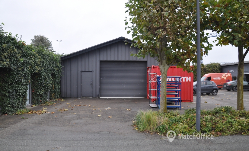Lager til leje på Skudehavnsvej 17a, 2150 København Ø - 300 m² | Foto 0 - Lokalebasen.dk