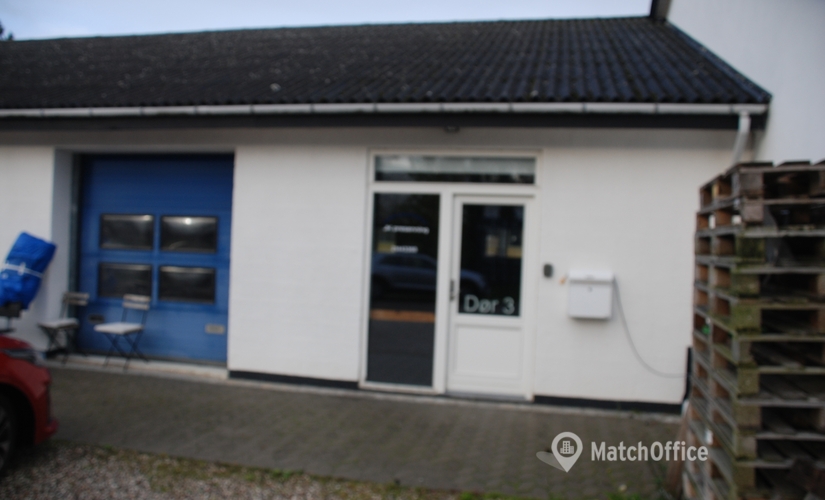 127 m² Workshop space up for rent in Karlslunde, Navergangen 1 (2690) - 0 | MatchOffice