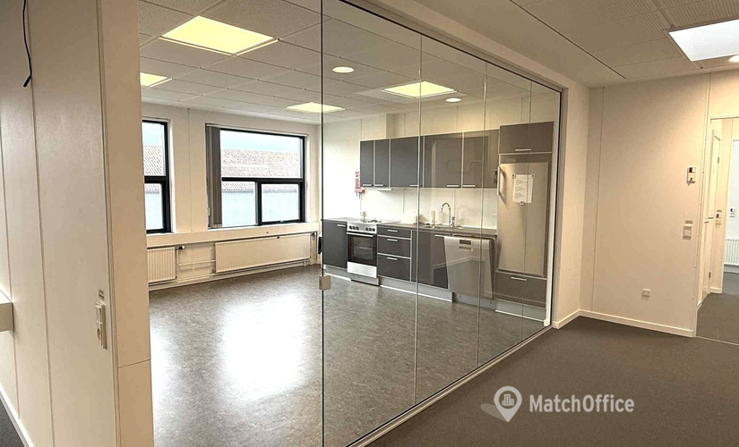 Kontor til leje på Ladegårdsvej 16, 7100 Vejle - 220 m² | Foto 0 - Lokalebasen.dk