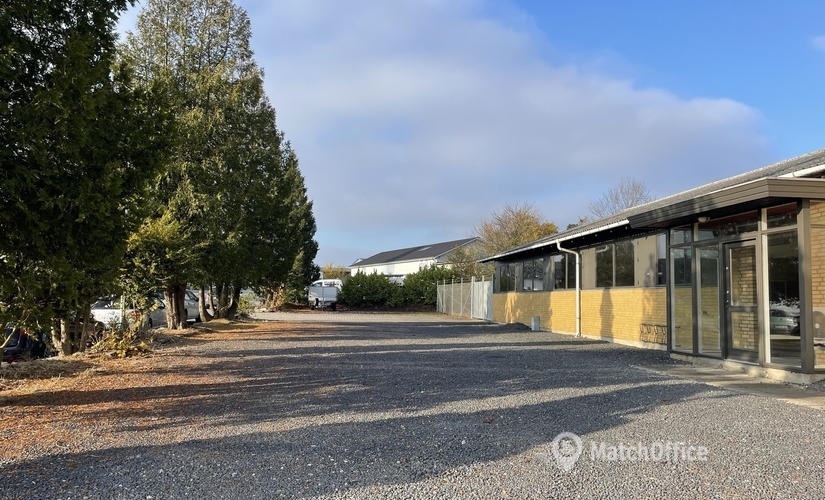 605 m² Commercial shop for rent in Nyborg, Landrovej 2 (5800) - 2 | MatchOffice