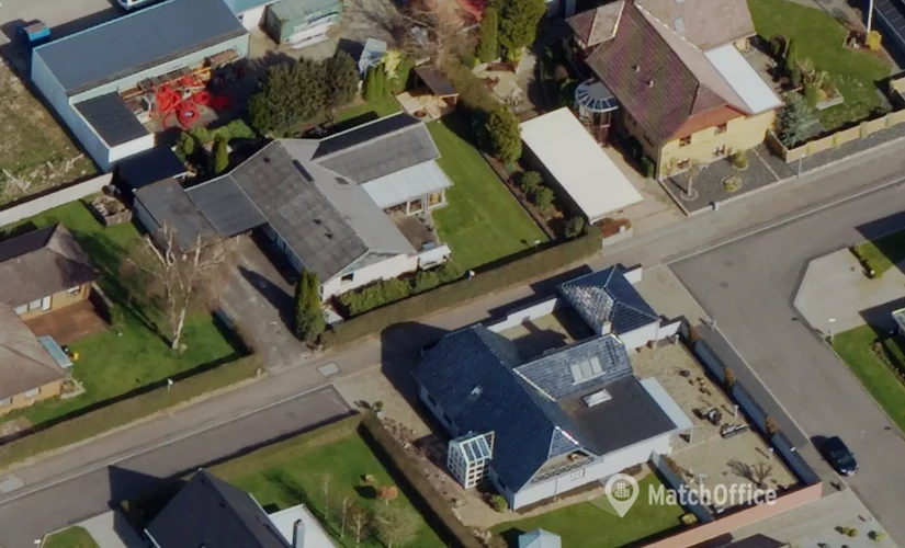 Lager / produktion Industrivej 18 7430 Ikast