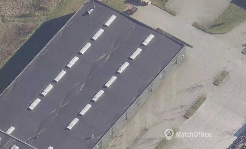 690 m² Warehouse for rent in Randers SV, Langelandsvej 6 (8940) - 1 | MatchOffice.com