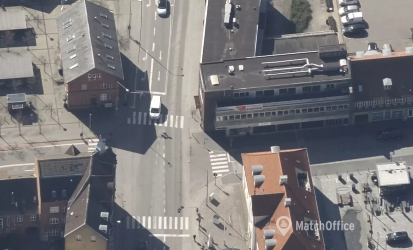 122 m² Store for rent in Odder, Banegårdsgade 2 (8300) - 1 | MatchOffice