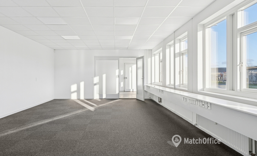 Kontor til leje på Kirstinehøj 17, 2770 Kastrup - 195 m² | Foto 0 - Lokalebasen