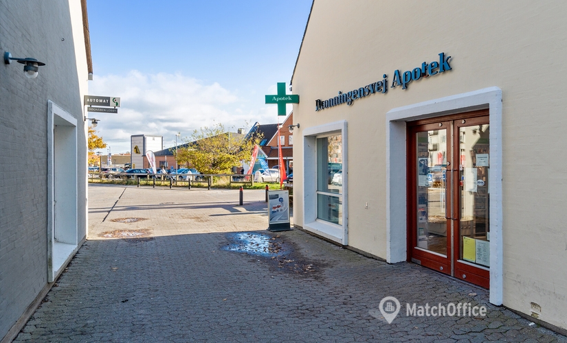 141 m² Shop for rent in Nyborg, Dronningensvej 5 (5800) - 1 | MatchOffice