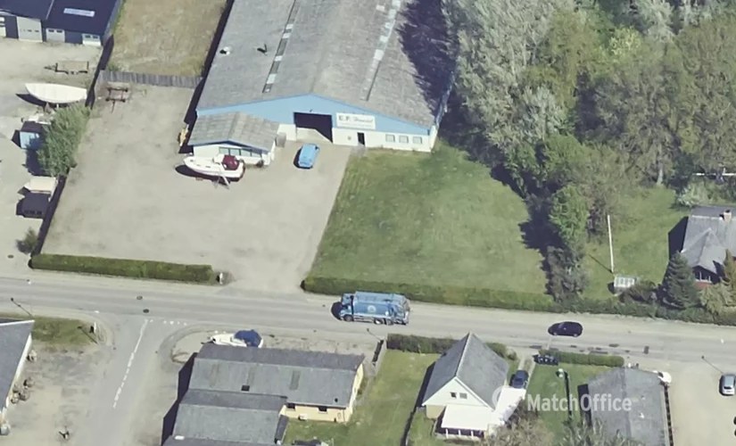 Lager / produktion Lyngvej 15 4450 Jyderup