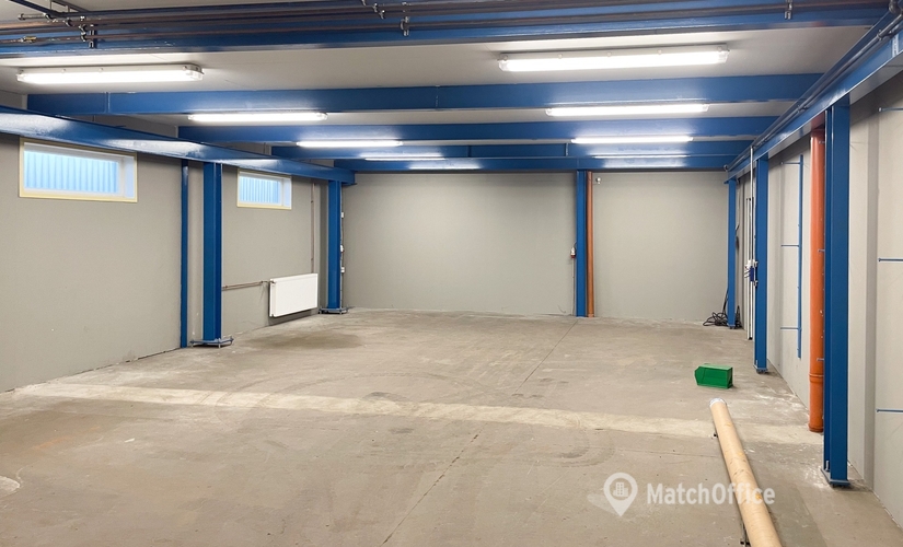 Lager / produktion Klokkestøbervej 15 9490 Pandrup