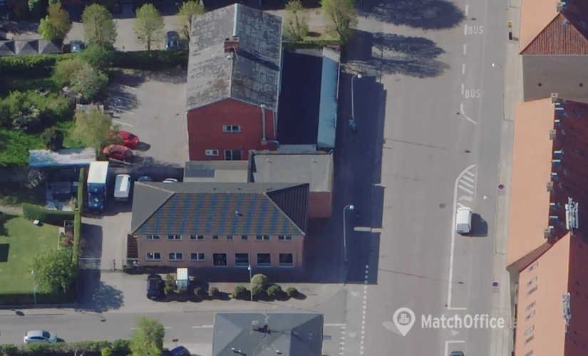 Butik til leje på Hvidovrevej 93, 2650 Hvidovre - 300 m² | Foto 0 - Lokalebasen.dk