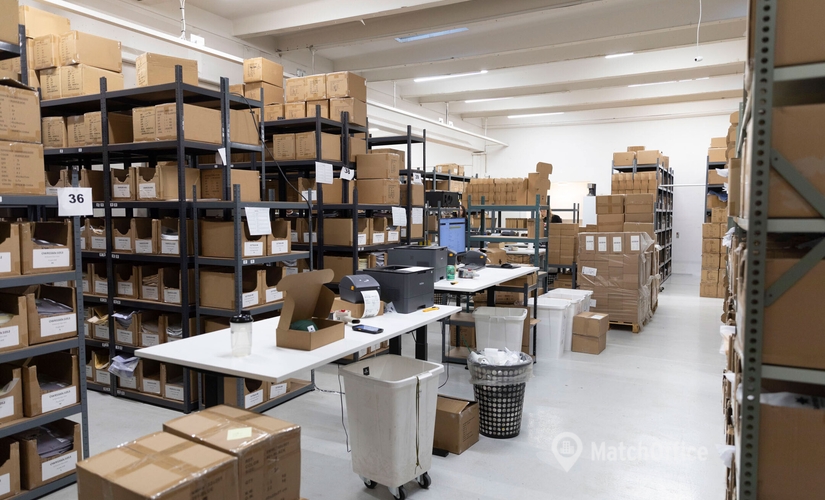 650 m² Warehouse storage rental in Birkerod, Blokken 23 (3460) - 0 | MatchOffice.com