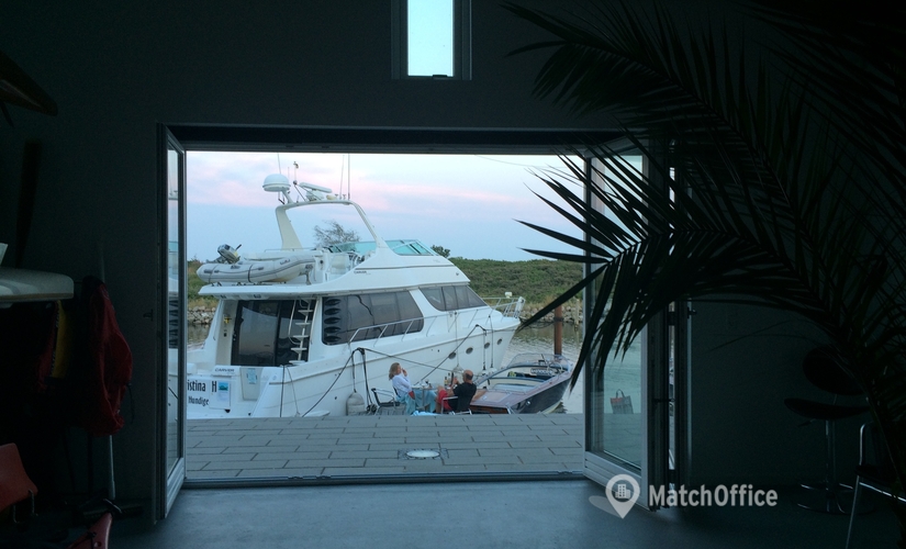 95 m² Commercial shop for rent in Greve, Hejren 11B (2670) - 1 | MatchOffice.com