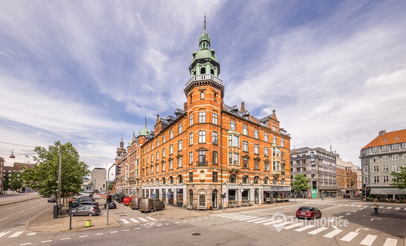 Office H. C. Andersens Boulevard 11 1553 Copenhagen V