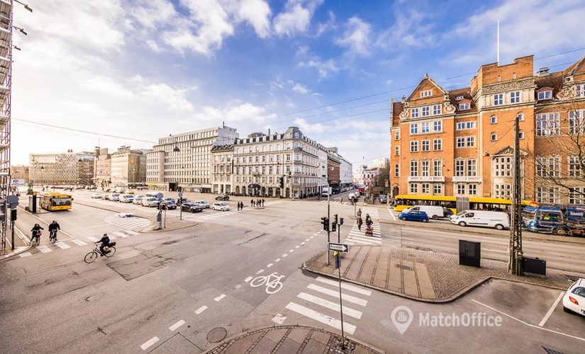 Office H. C. Andersens Boulevard 11 1553 Copenhagen V