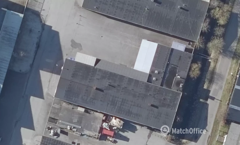 Lager / produktion Industrivej 8 8920 Randers NV