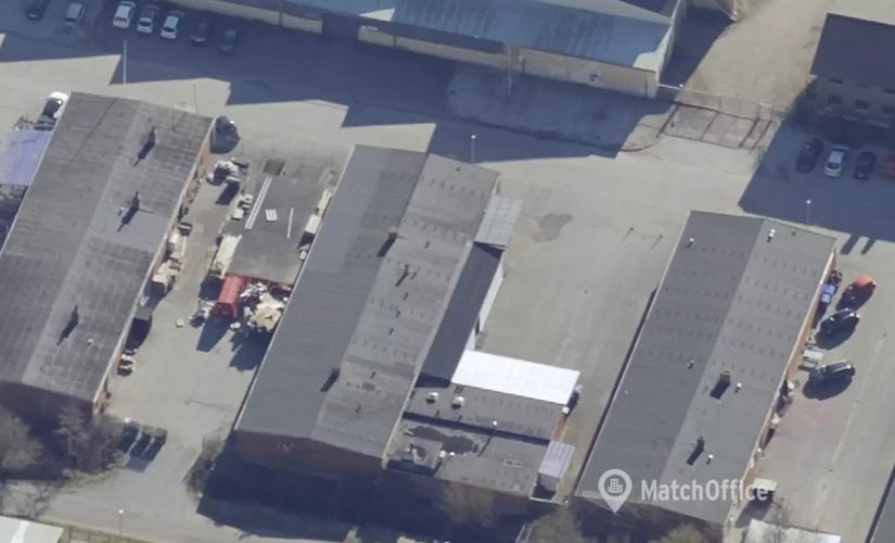 Lager / produktion Industrivej 8 8920 Randers NV