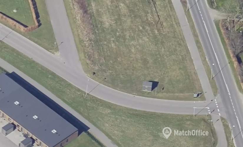 Grund Tyrrisvej 2 8410 Rønde