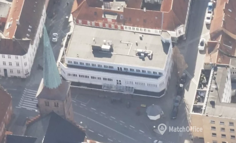 585 m² Commercial shop for rent in Nyborg, Gl. Torv 2 (5800) - 2 | MatchOffice.com