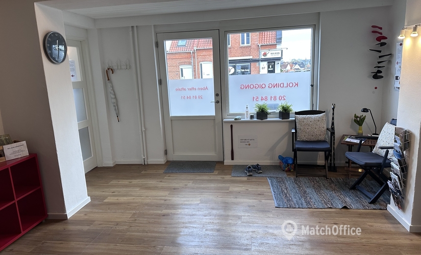 Office Haderslevvej 62 6000 Kolding