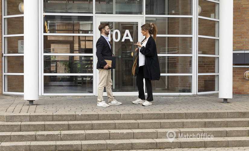 Office Roskildevej 10 3400 Hillerod