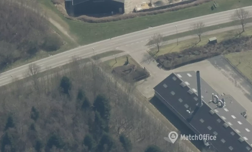 235 m² Warehouse up for rent in Ry, Kløftehøj 3 (8680) - 1 | MatchOffice.com