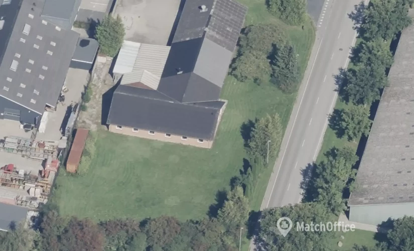 Lager / produktion Bækgårdsvej 68 4140 Borup