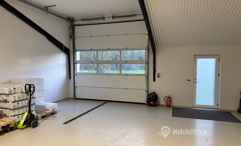 Warehouse Spørringvej 36 8530 Hjortshoj