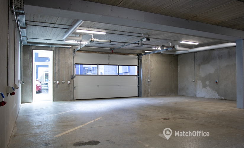 204 m² Warehouse up for rent in Aarhus N, Jens Baggesens Vej 92 E (8200) - 1 | MatchOffice.com