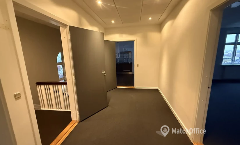 272 m² Shop for rent in Viborg, Sct. Mathias Gade 52 (8800) - 1 | MatchOffice.com