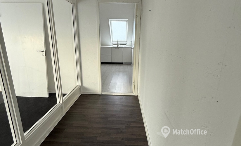 Lager til leje på Højvangen 6, 3480 Fredensborg - 230 m² | Foto 1 - Lokalebasen.dk