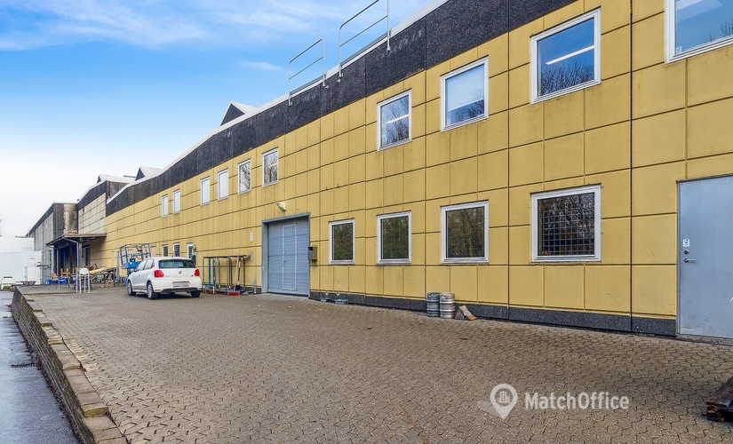 2816 m² Office warehouse up for rent in Brondby, Priorparken 845 (2605) - 1 | MatchOffice.com