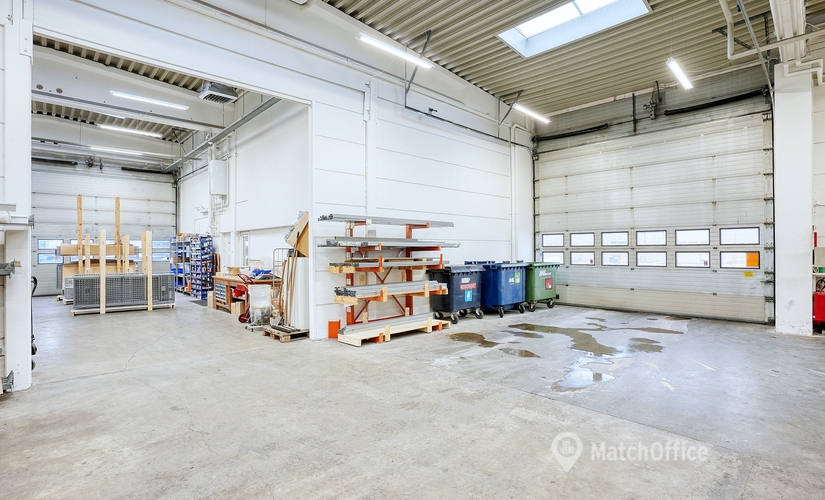 617 m² Warehouse space up for rent in Greve, Elektronvej 6 (2670) - 1 | MatchOffice.com