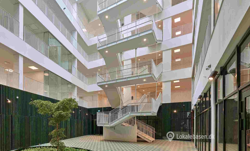 Kontor til leje på Kildepladsen 2, 1799 Carlsberg Byen - 3054 m² | Foto 0 - Lokalebasen