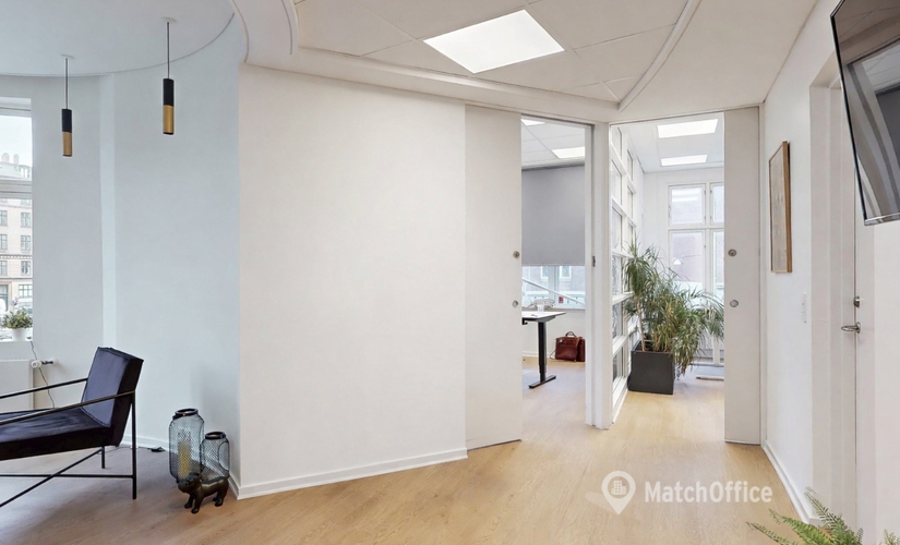 Office Dronning Olgas Vej 2, 1. sal 2000 Frederiksberg