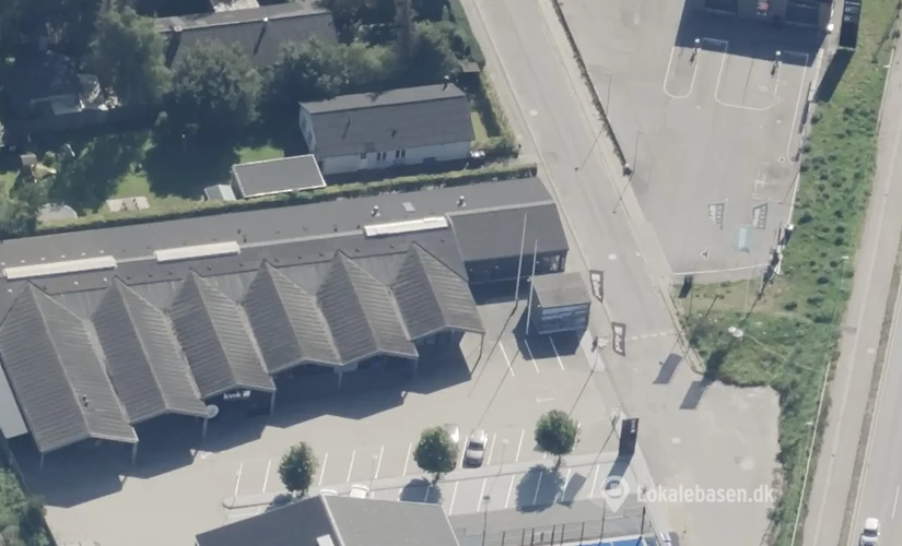 Butik til leje på Stormøllevej 92A, 4600 Køge - 324 m² | Foto 1 - Lokalebasen